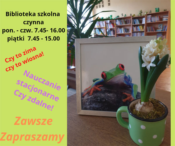 Plakat - limonkowe tło, czarne, fioletowe, czerwone i pomarańczowe napisy, zdjęcie - ma tle regałów z książkami obraz przedstawiający zieloną żabę i doniczka z hiacyntem.